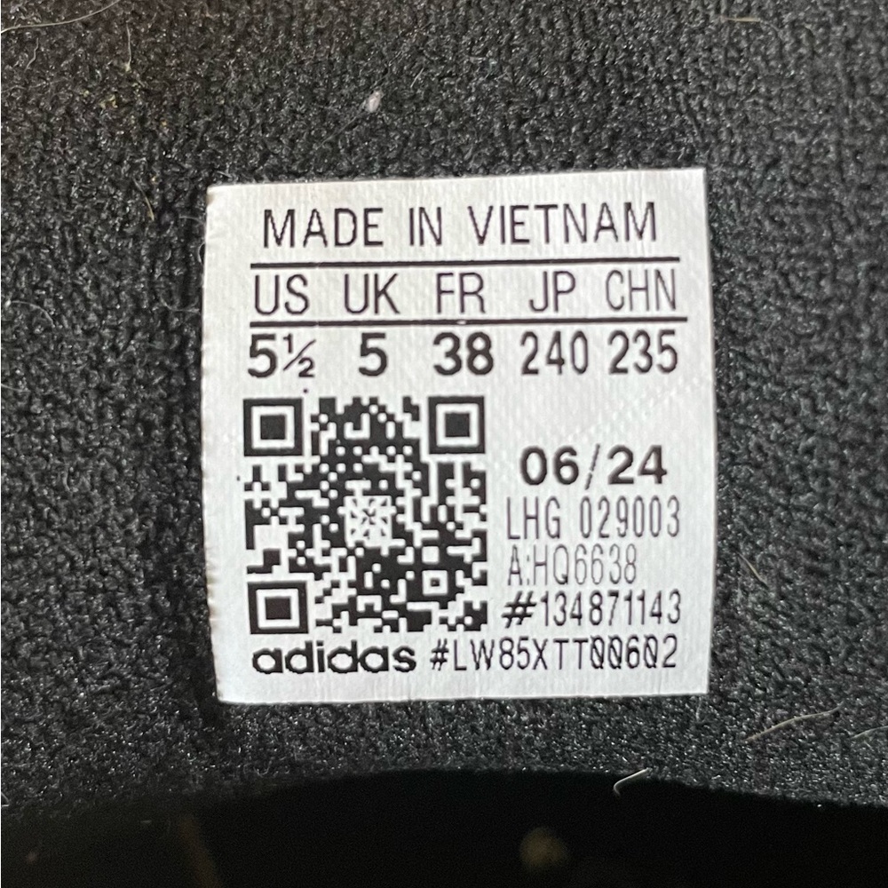 Adidas Navy and White Campus Sneakers - Picture 9 of 11